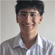 Étudiant en Ecole de commerce après deux ans de classe préparatoire donne des cours de mathématiques pour des lycéens/ lycéennes